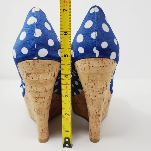 Paris Hilton White Polka Dot Shelly Wedges Sandals - Picture 6 of 10